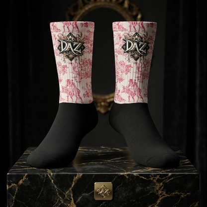 DAZMOND® "Crimson Heritage" Art Socks